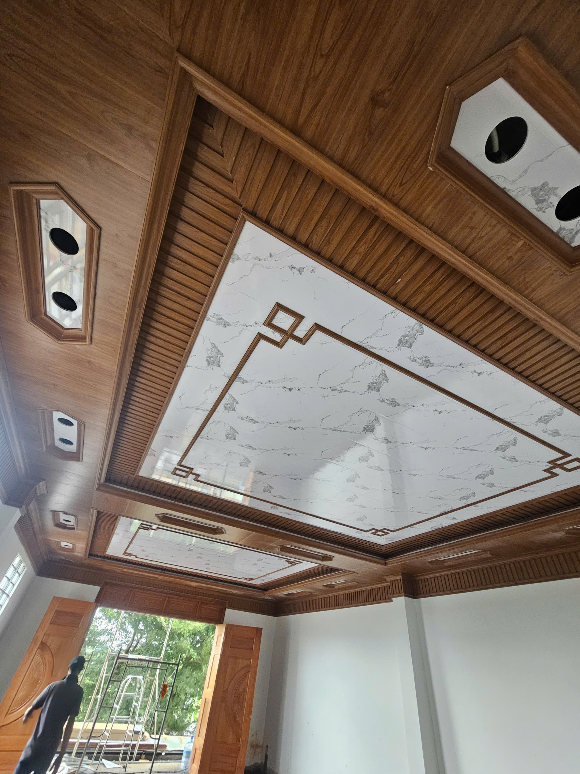 cải tạo nhà cũ bằng nhựa nano giá rẻ tại phường bến cát thành phố hồ chí minh